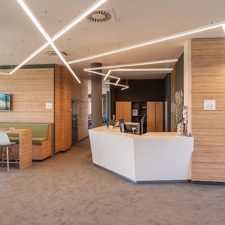 Hotel Olea Novalja Ngoại thất bức ảnh
