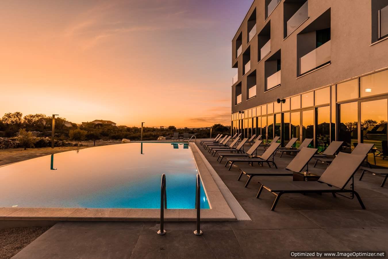Hotel Olea Novalja Ngoại thất bức ảnh