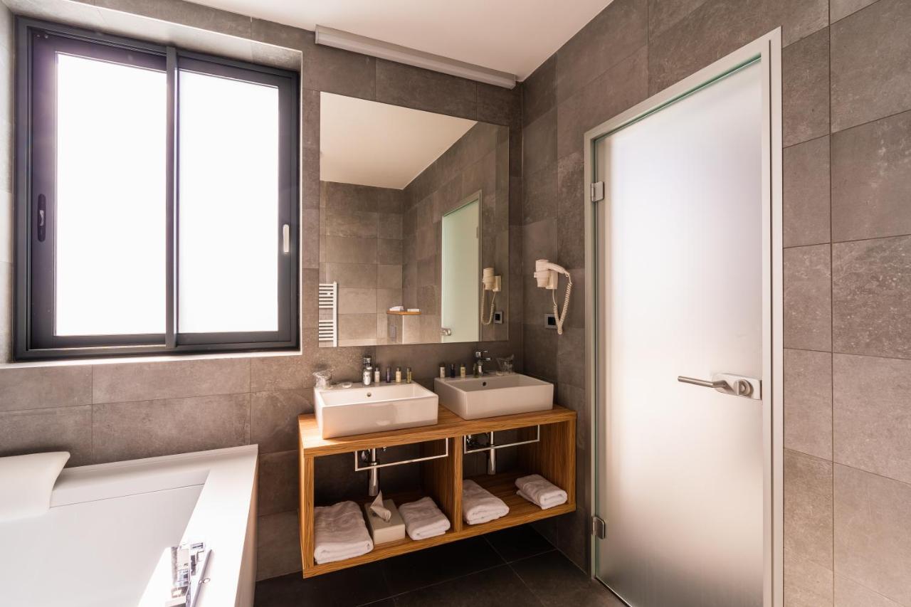 Hotel Olea Novalja Ngoại thất bức ảnh