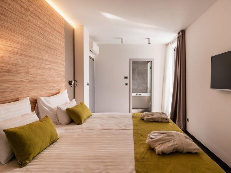 Hotel Olea Novalja Ngoại thất bức ảnh